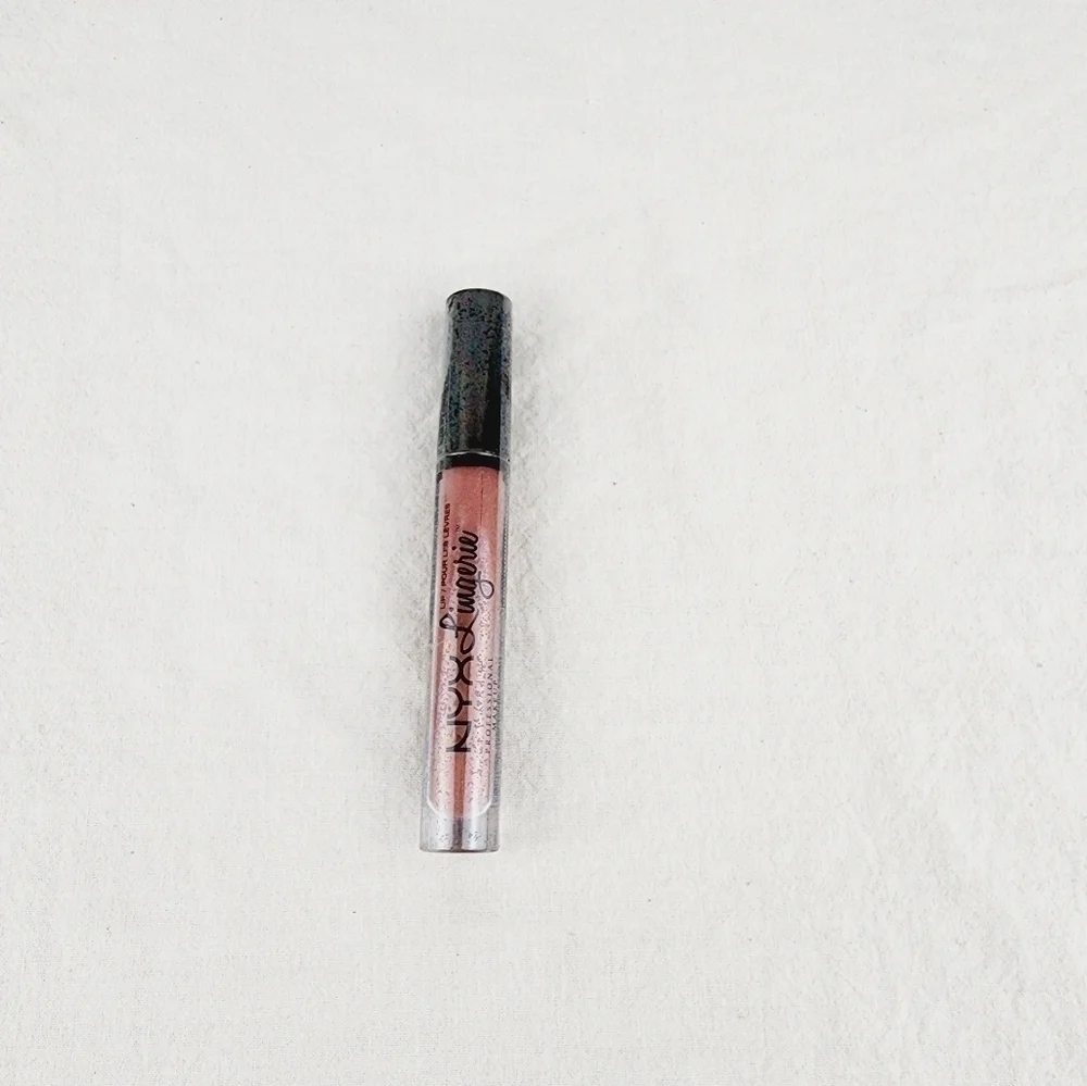 NYX Lingerie matte liquid lipstick 04